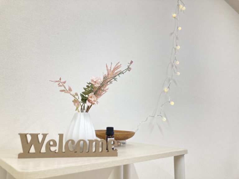 新大阪レンタルサロンこもれび｜占い・鍼灸・エステ・ネイルのプチ開業におすすめ|曜日貸し可